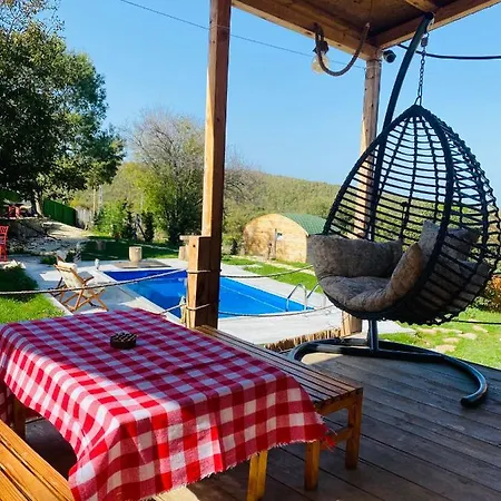 מלון Nirvana Bungalov